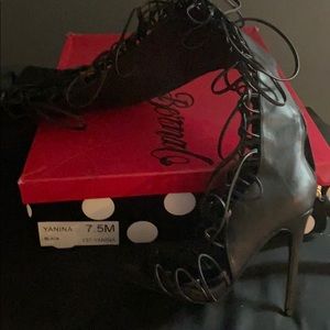 Nelly Bernal Yanina Thigh High Boots 7.5 M